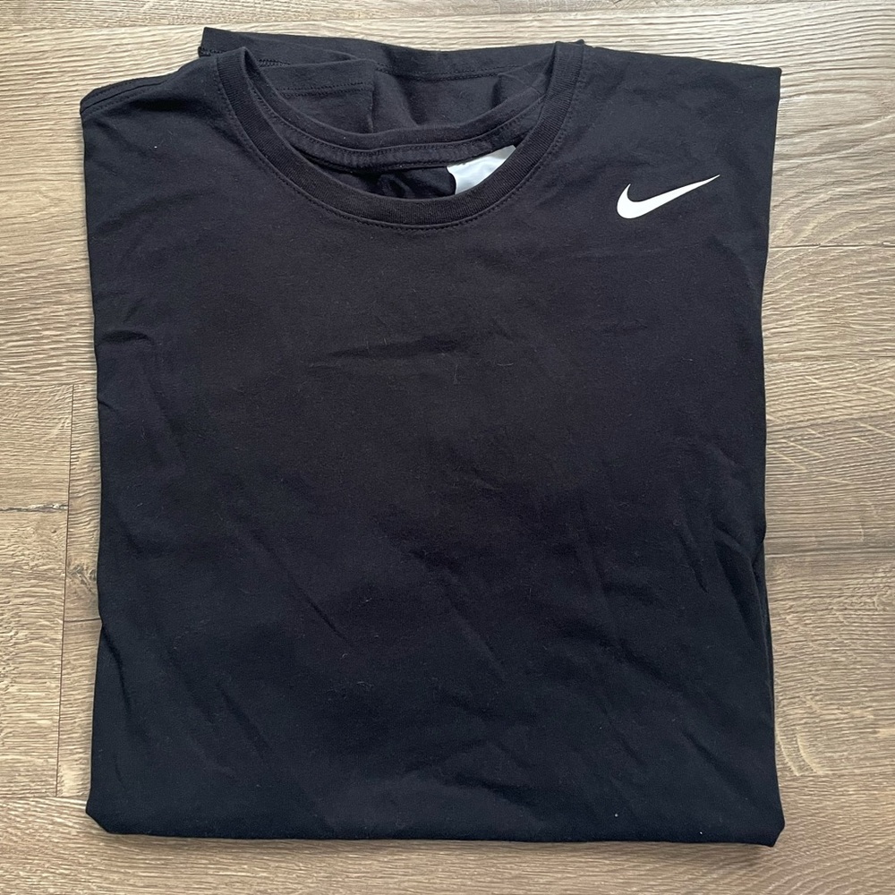 Nike dri-fit tee shirt